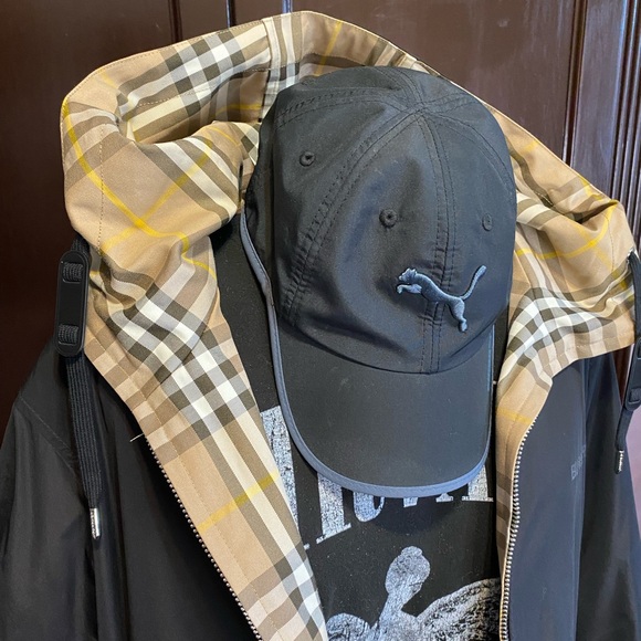 Burberry Stanford’s Reversible Jacket - Picture 9 of 16